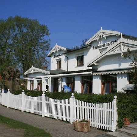 Strand-Hotel Lobbe Exteriér fotografie